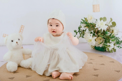 宜春宝宝几个月抬头