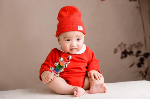 宜春六个月宝宝总是摇头